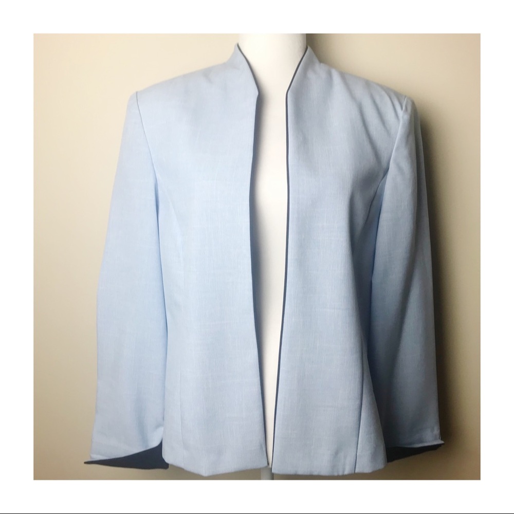 Perceptions Chambray Blazer With Navy Lining - image 1